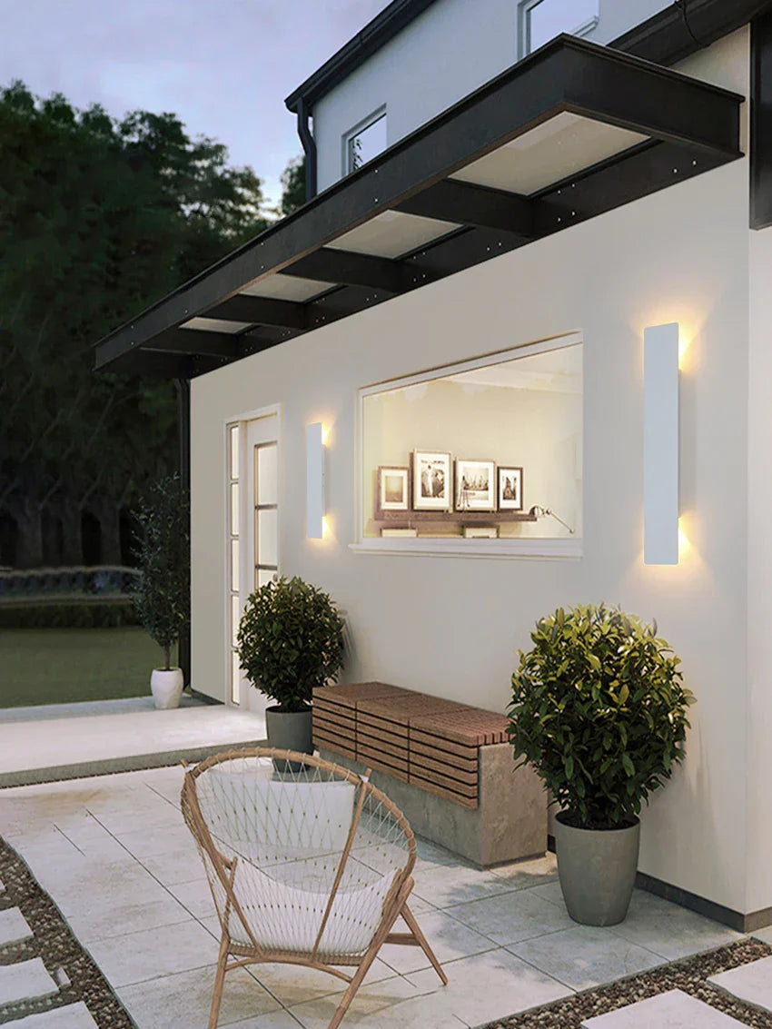 Slim LED Outdoor Wall Light - Cofik