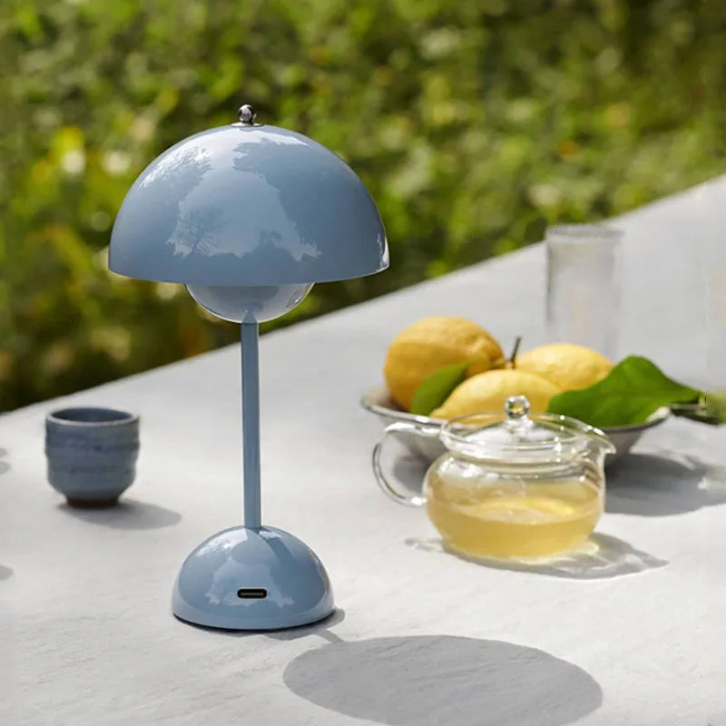 Dimmable Floral Desk Light