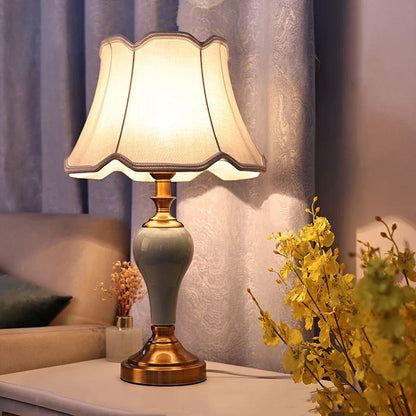 Simple Ceramic Bedside Table Lamp
