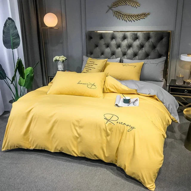 Premium Duvet Cover with Delicate Stitching – Plush and Durable