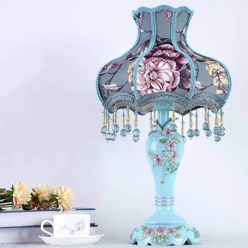 Classic Bedside Table Lamp