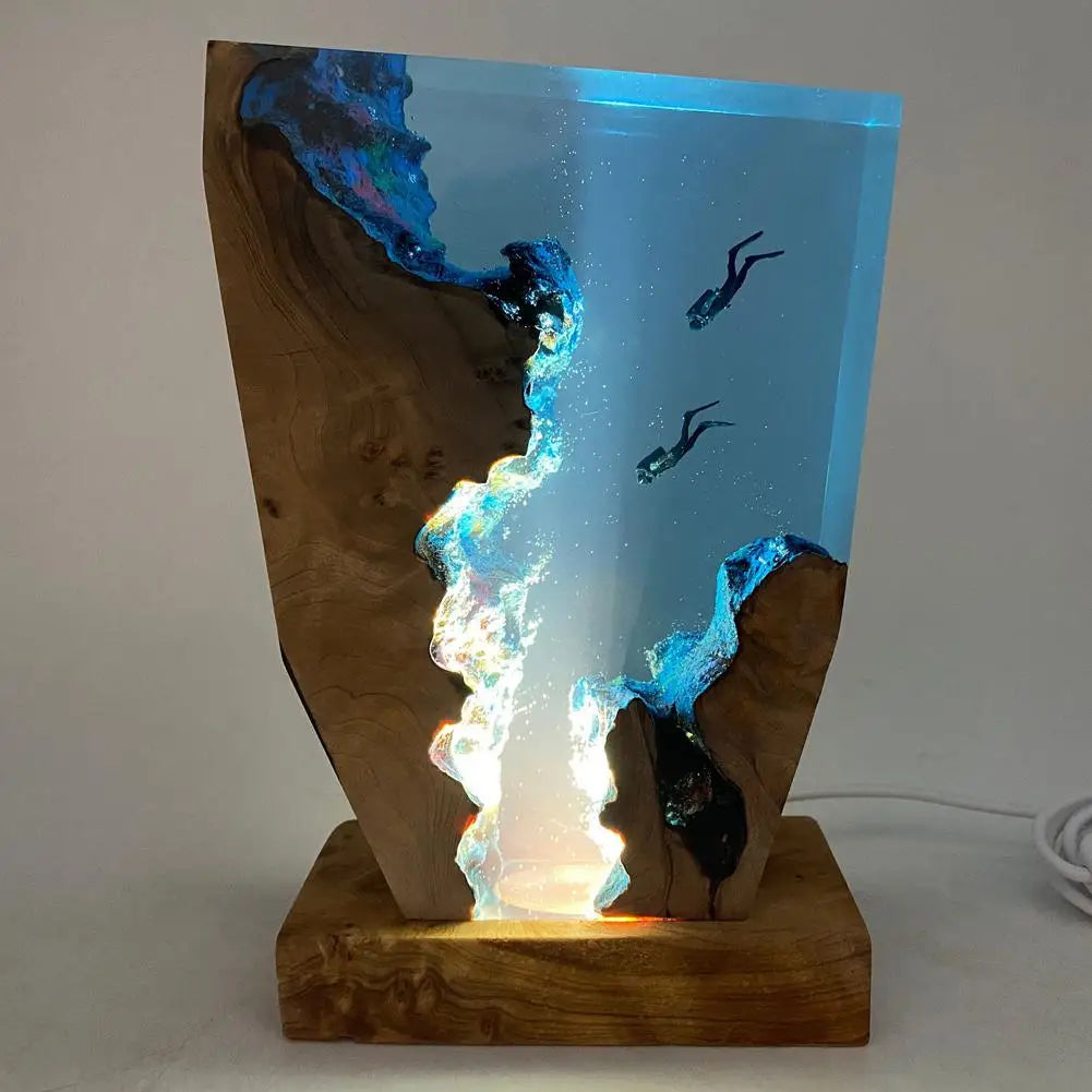 Coastal Style Diver Desk Lamp