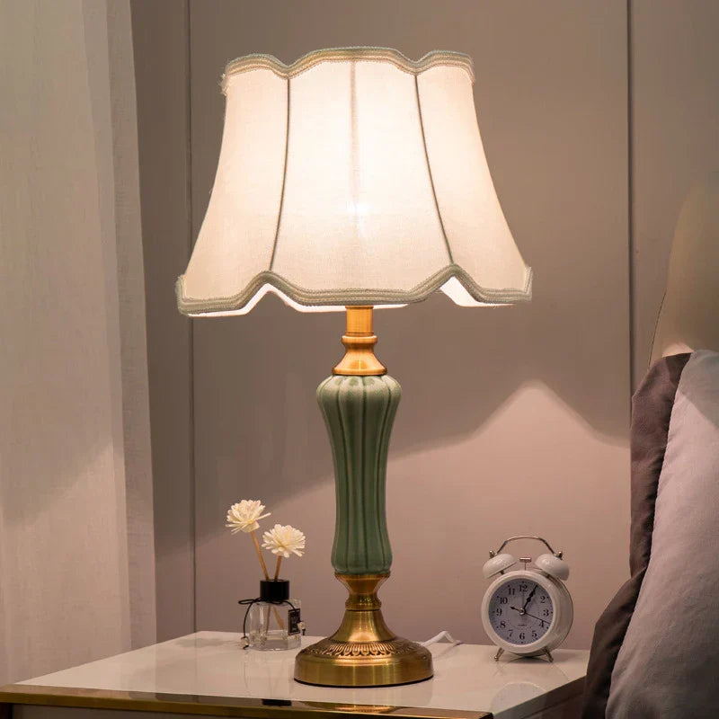 Simple Ceramic Bedside Table Lamp