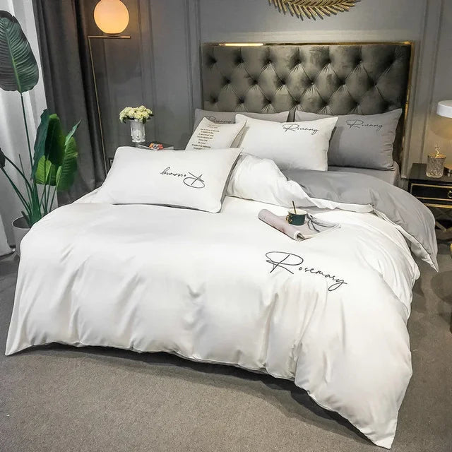 Premium Duvet Cover with Delicate Stitching – Plush and Durable