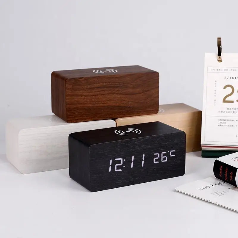 Simple LED Wood Clock with Wireless Charging
