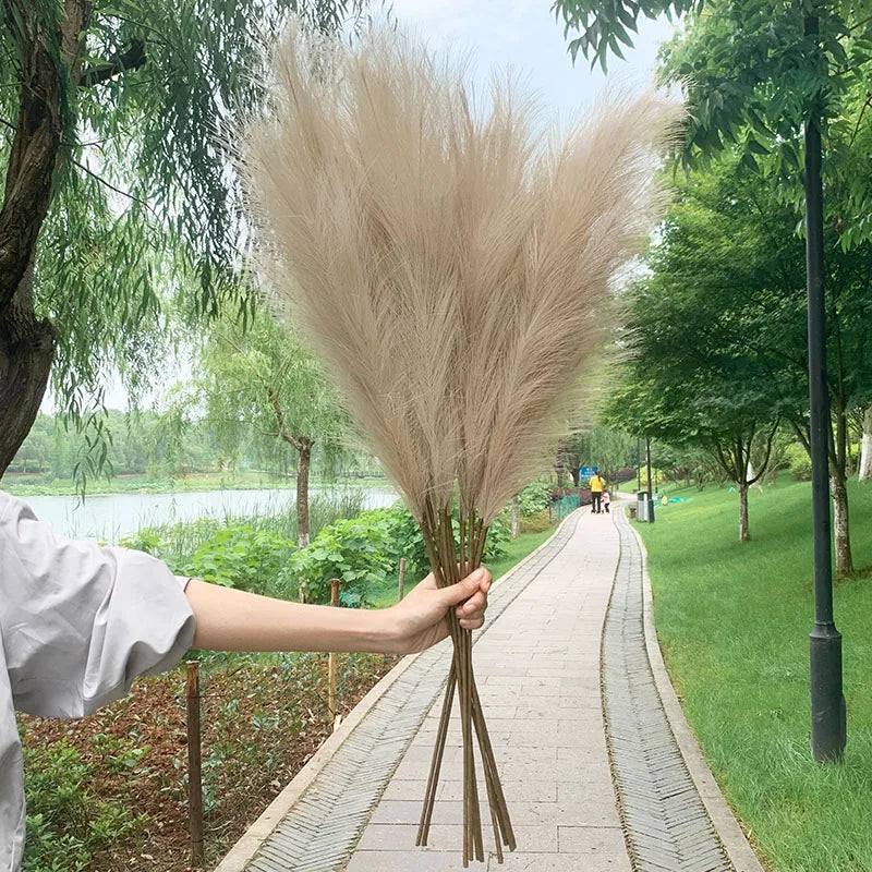 Large Artificial Pampas Grass Decorative Flower Arrangement