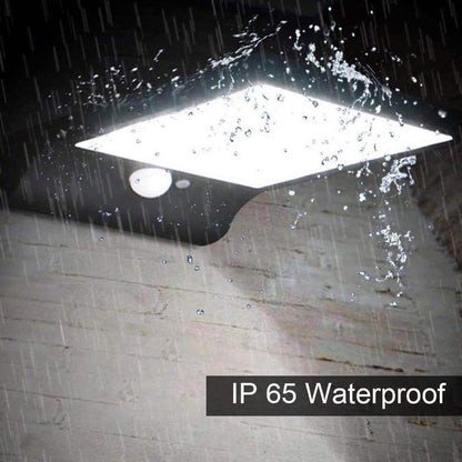 Durable Solar Powered Yard Lamp