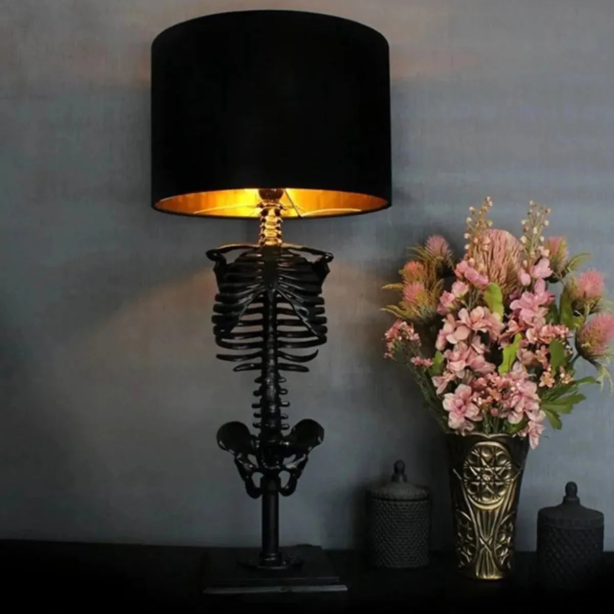 Spooky 3D Skull Table Lamp Halloween Decor Night Light