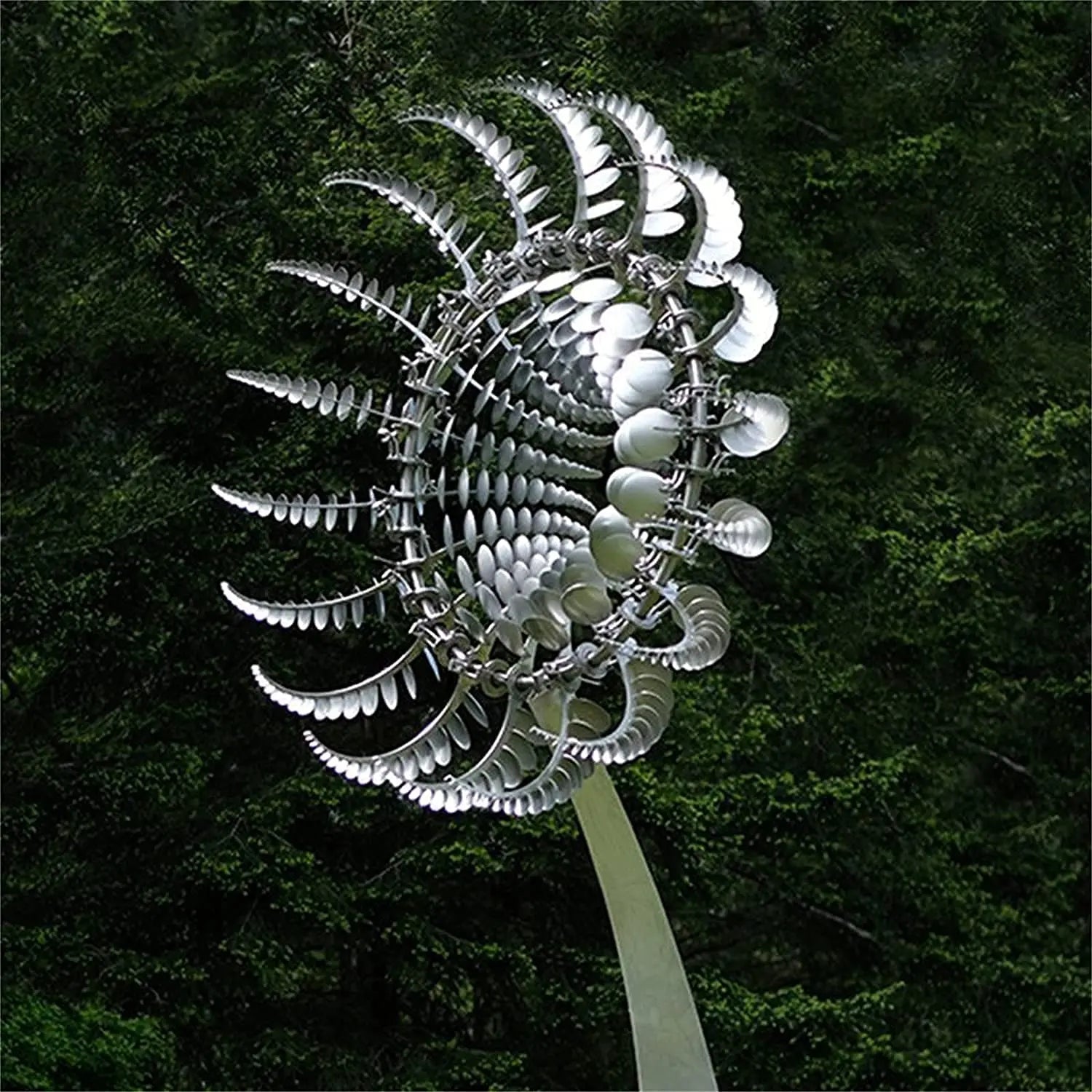 Solar Powered Metal Wind Spinner Garden Decor - Cofik