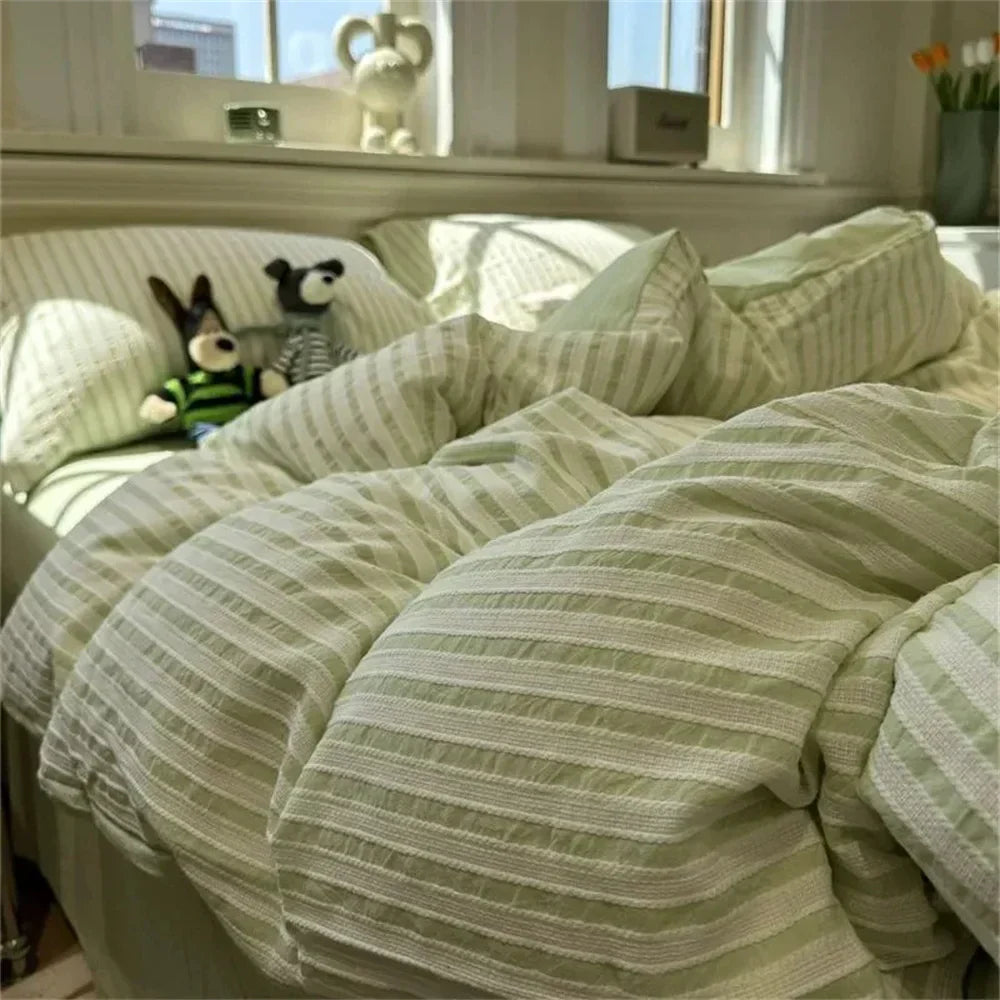 Simple Stripe Bedroom Comforter Set - Cofik