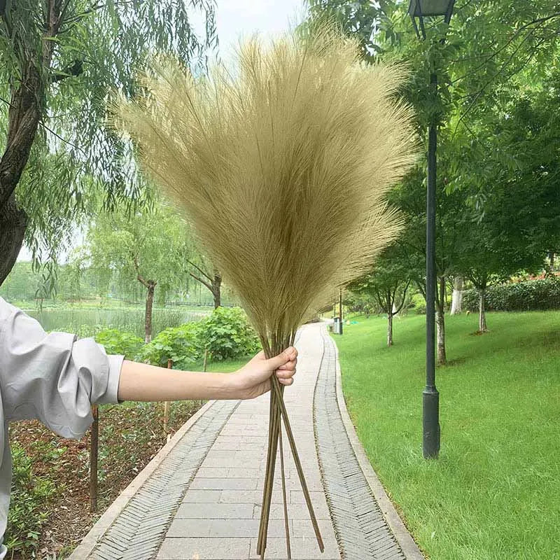 Large Artificial Pampas Grass Decorative Flower Arrangement