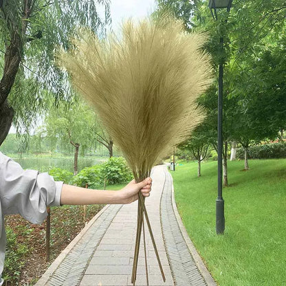Large Artificial Pampas Grass Decorative Flower Arrangement