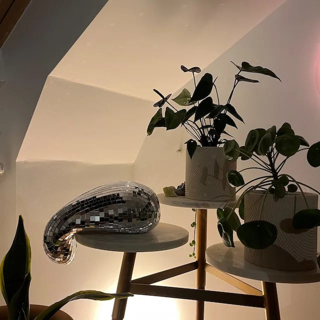 Glowing LED Art Lamp