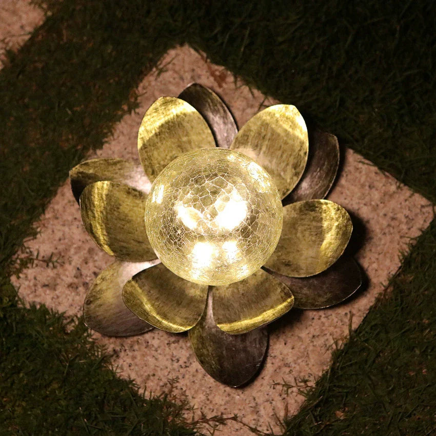 Colorful Outdoor Crackle Solar Lamp
