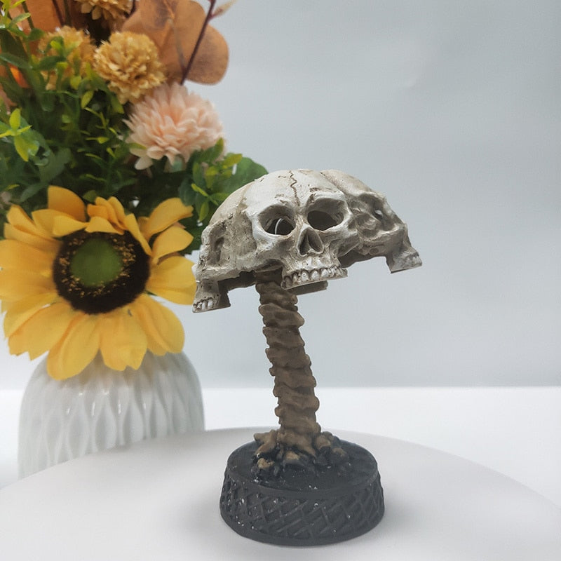 Dark Skull Desk Light