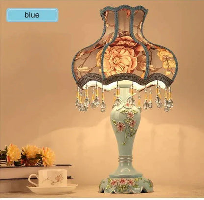 Classic Bedside Table Lamp