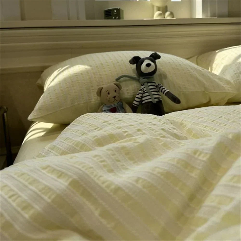 Simple Stripe Bedroom Comforter Set