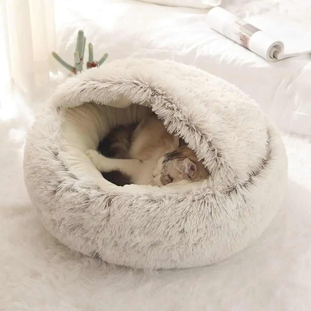 Cozy Pet Hideaway Bed