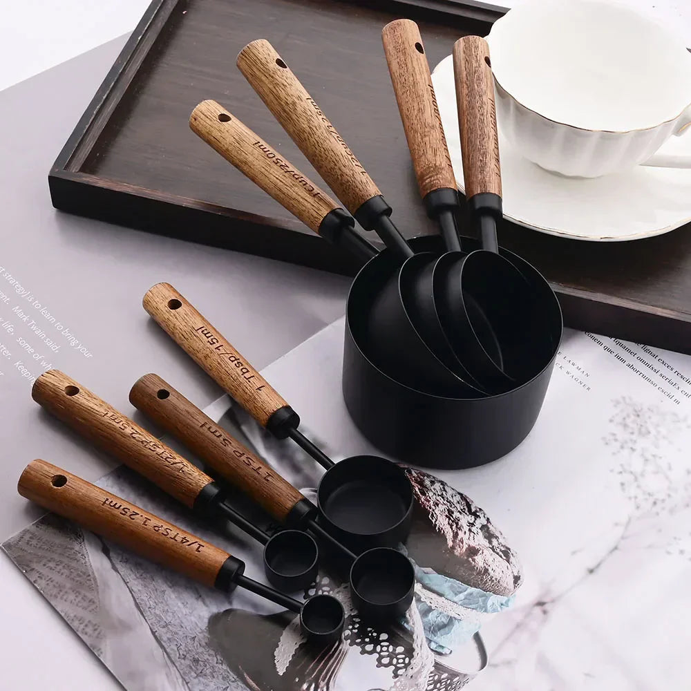 Noxord Accurate Kitchen Measuring Cups Set