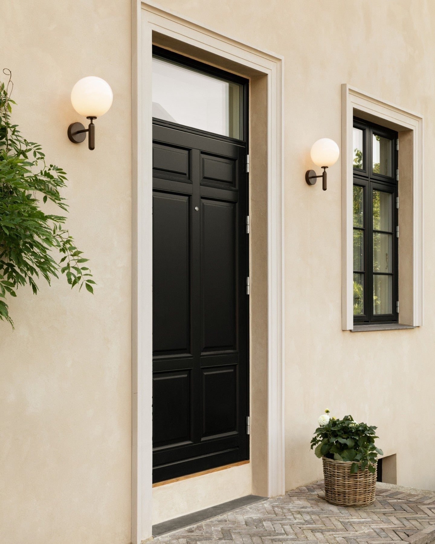 Elegant Brass Sconce Lighting