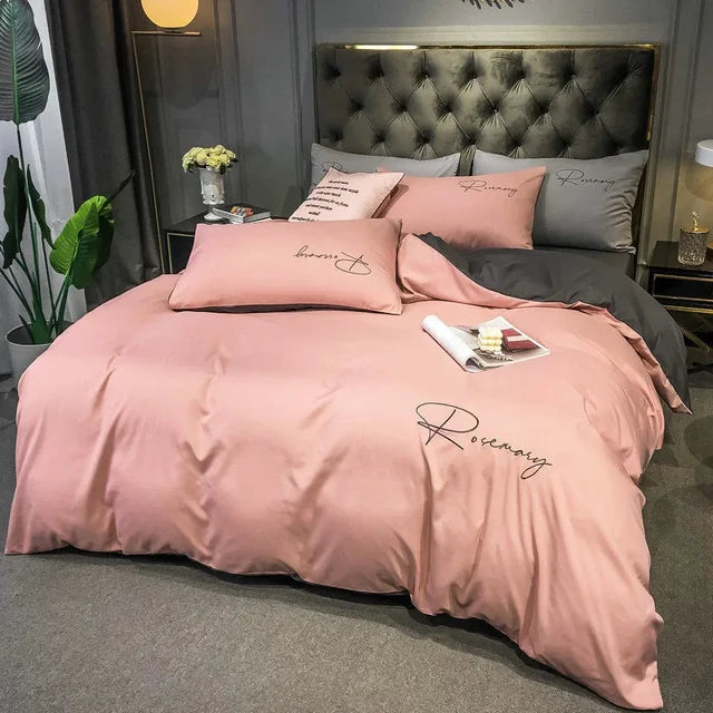 Premium Duvet Cover with Delicate Stitching – Plush and Durable