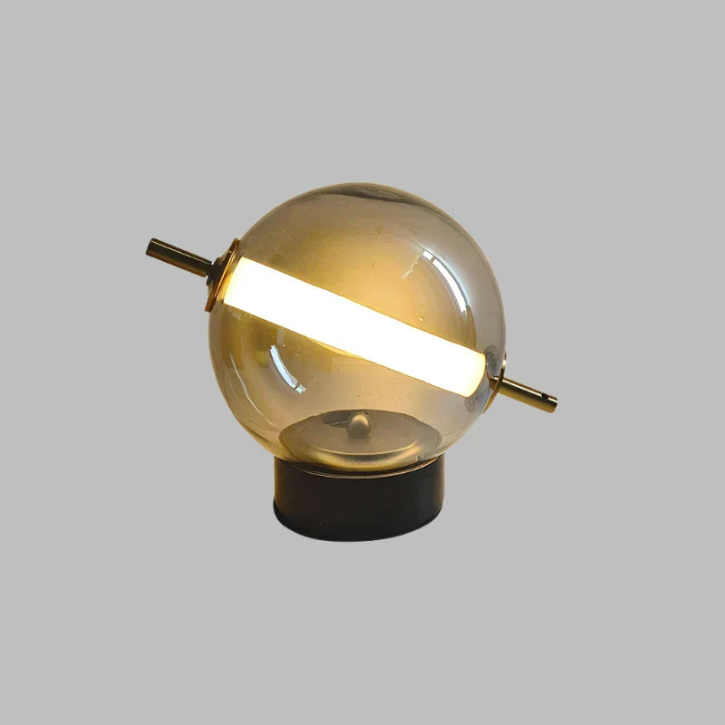 Vintage Style Desk Lamp with Classic Charm