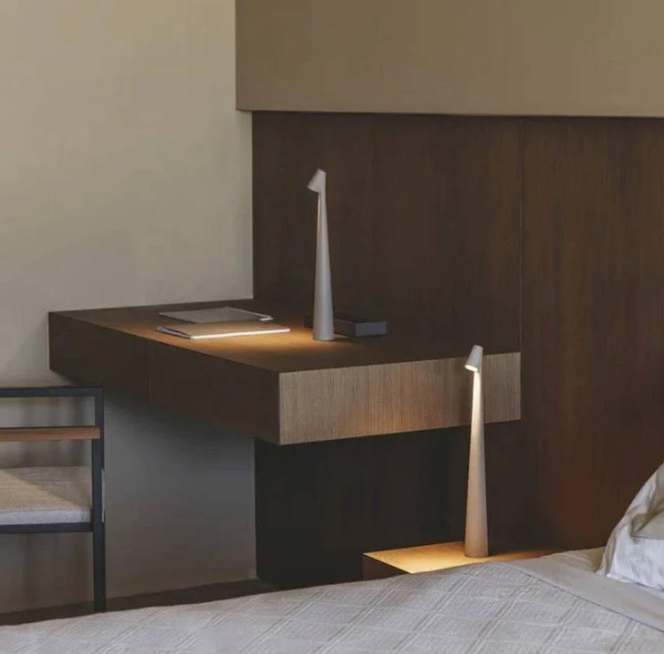 Elegant Dimmable Table Lamp for Home Decor