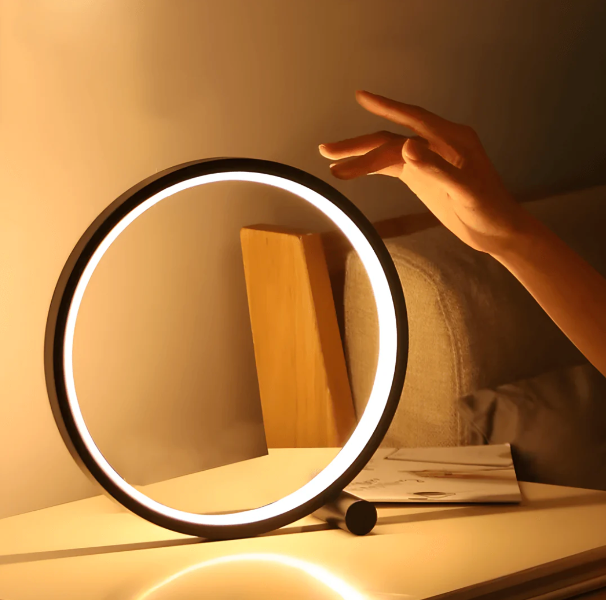 Simple Dimmable Table Lamp - Cofik