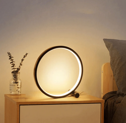 Simple Dimmable Table Lamp