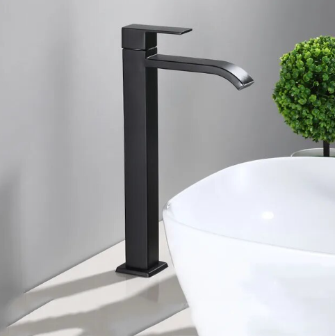 Sleek Black One-Handle Kitchen Faucet