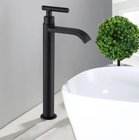 Sleek Black One-Handle Kitchen Faucet - Cofik