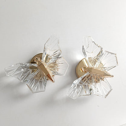 Delicate Wing Wall Light | Noxord