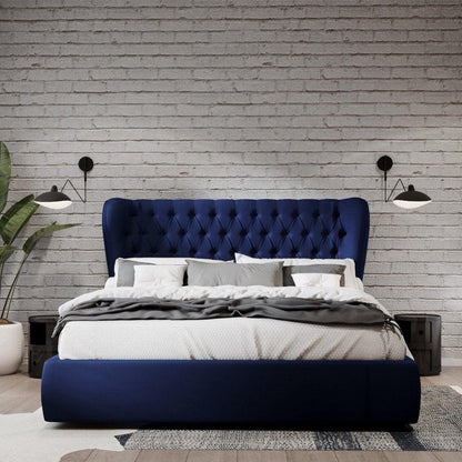 Simple Metal Wall Light