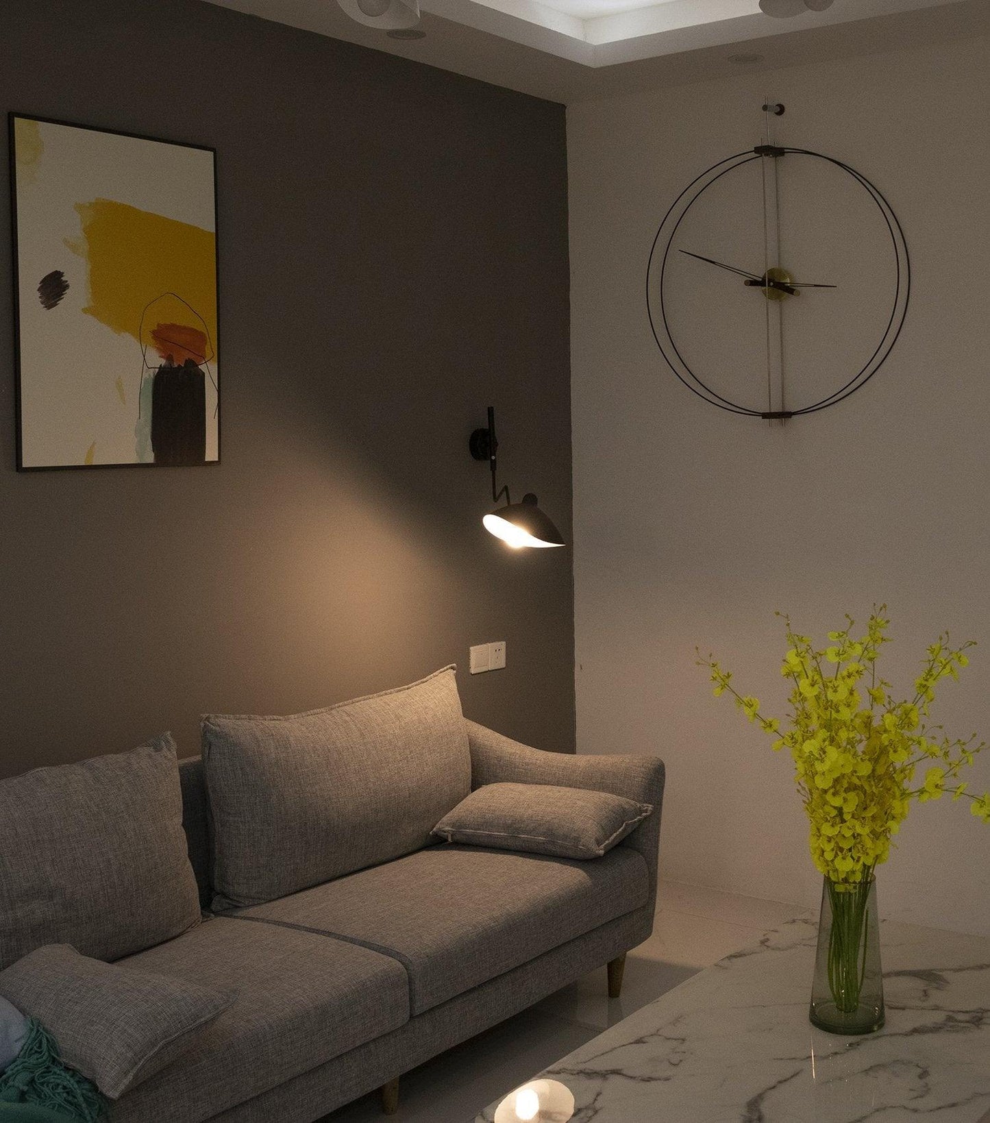 Simple Metal Wall Light