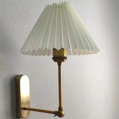 Stylish Adjustable Wall Light – LED Foldable Lampshade