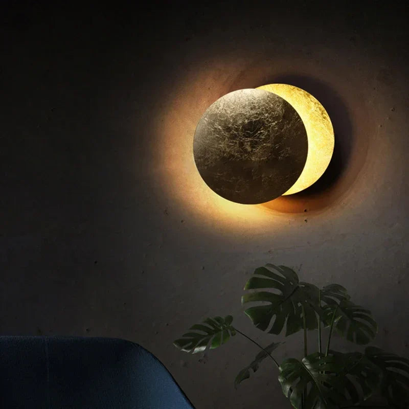 Stylish Round LED Wall Light