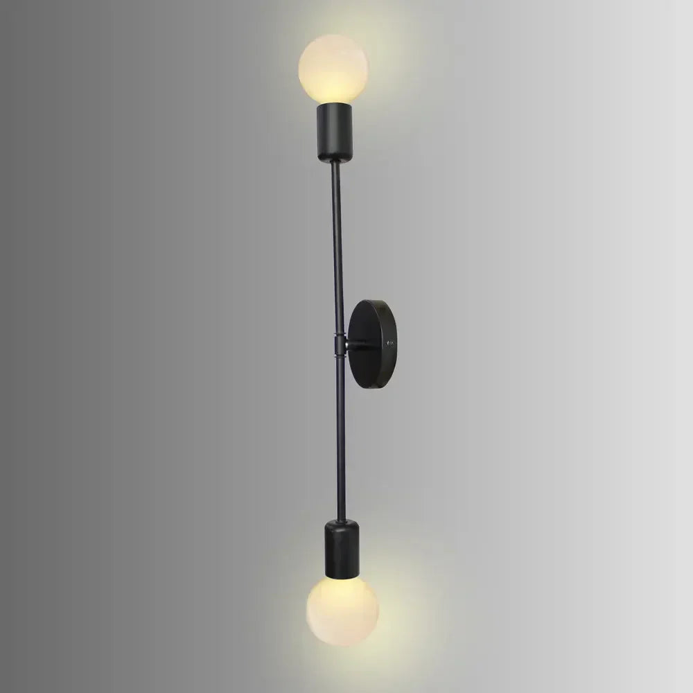 Rustic Metal Wall Lamp – Classic E27 Sconce
