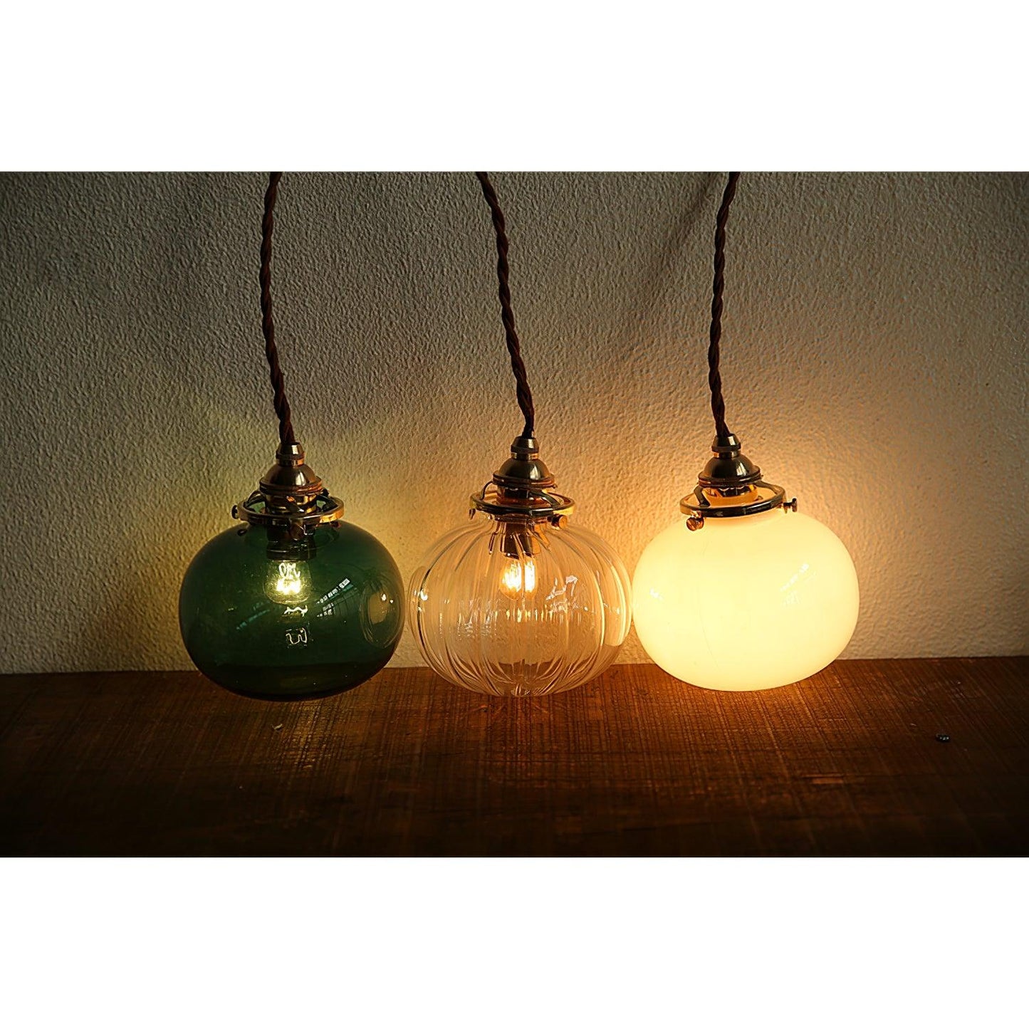 Vintage Style Hanging Glass Pendant Lamp