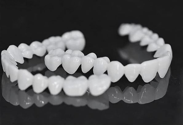 Personalized Dental Prosthetic with Prescription Lenses