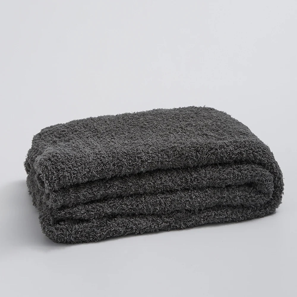 Plush Microfiber Throw Blanket – Soft Cozy Home Accent