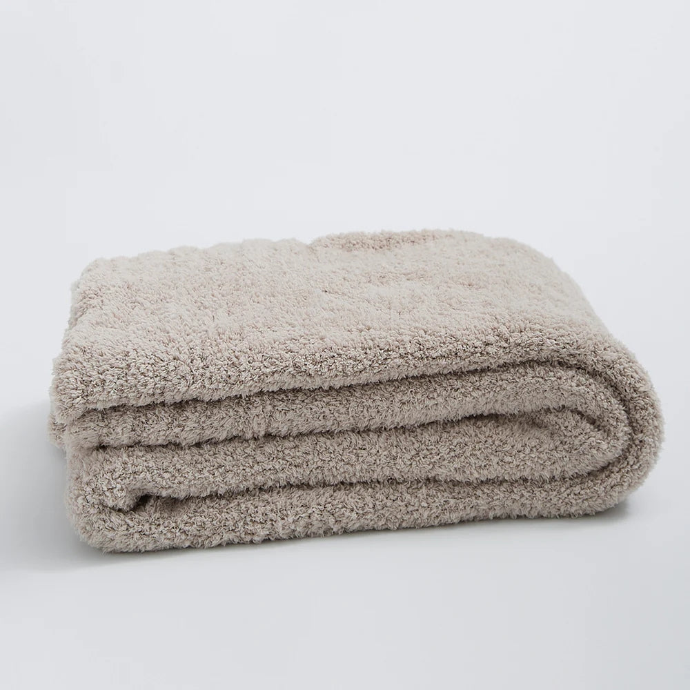 Plush Microfiber Throw Blanket – Soft Cozy Home Accent