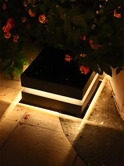Contemporary Garden Square Post Lamp