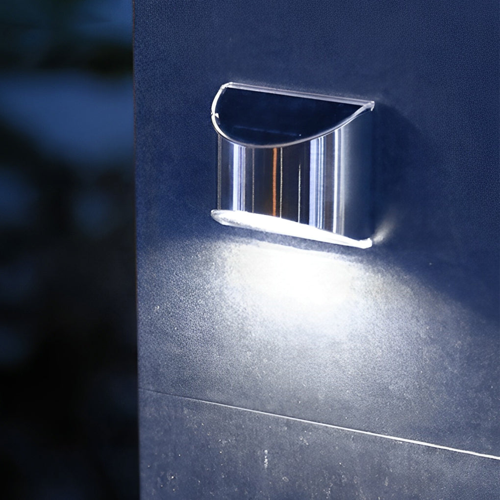 Sleek Outdoor Solar Powered Wall Light - Cofik