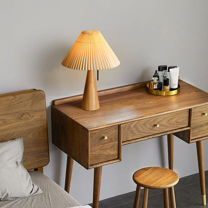 Vintage Chic Wooden Desk Lamp