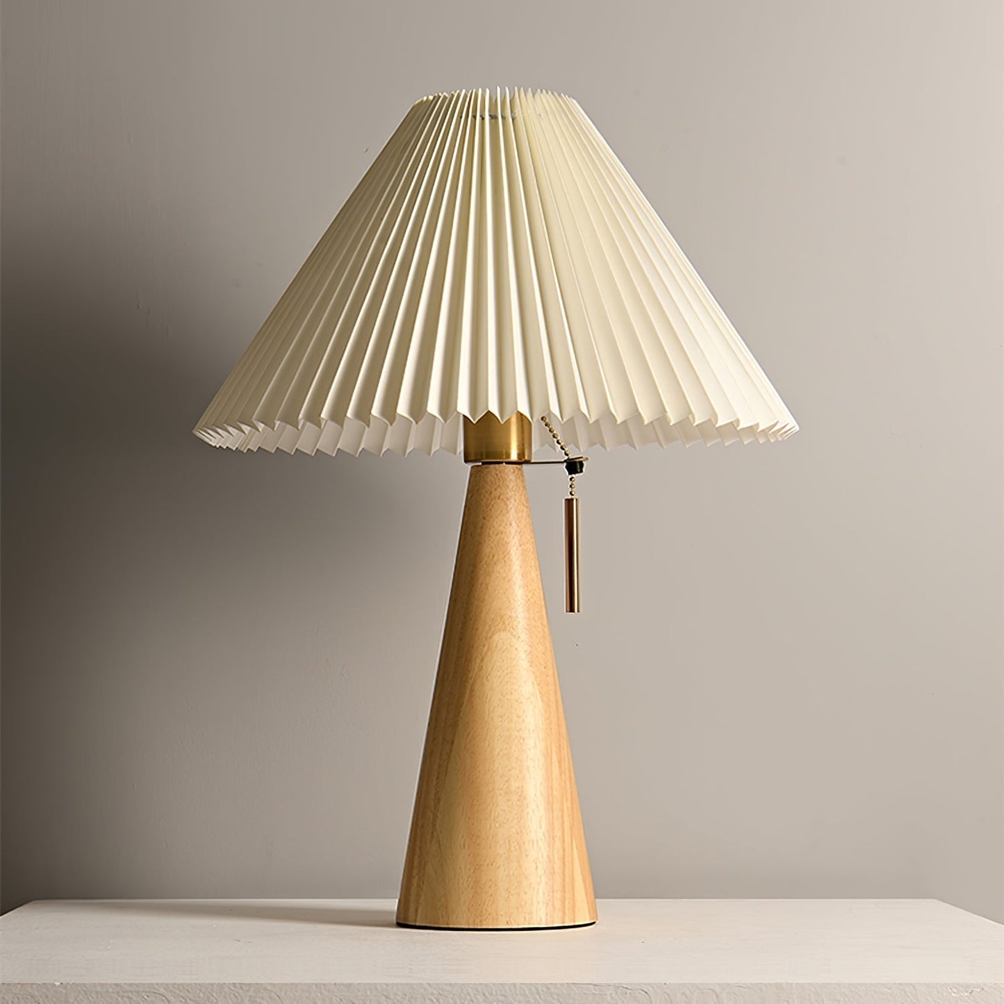Vintage Chic Wooden Desk Lamp