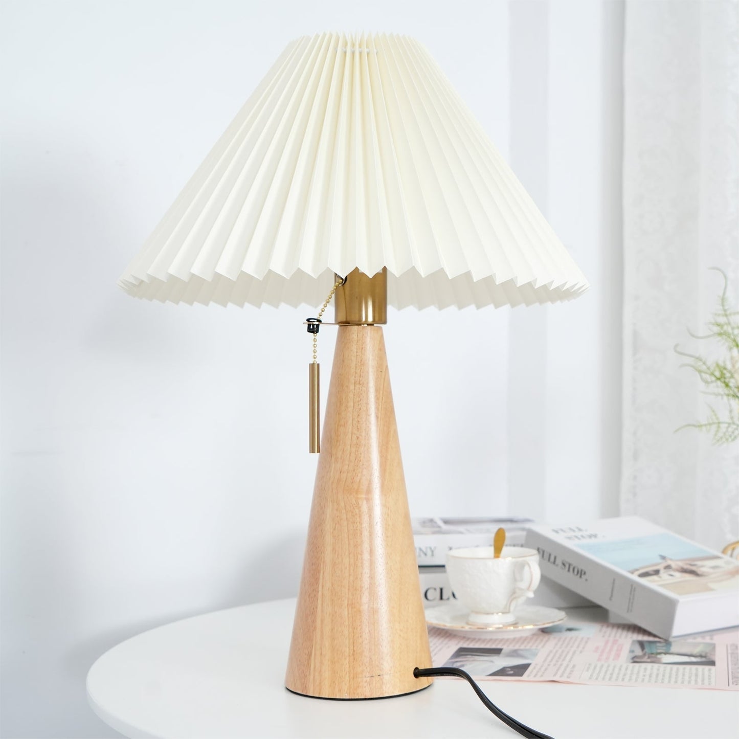 Vintage Chic Wooden Desk Lamp
