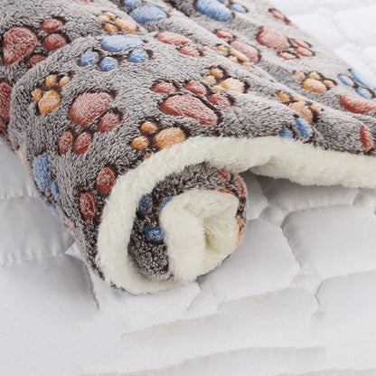 Soft Machine Washable Pet Throw Blanket