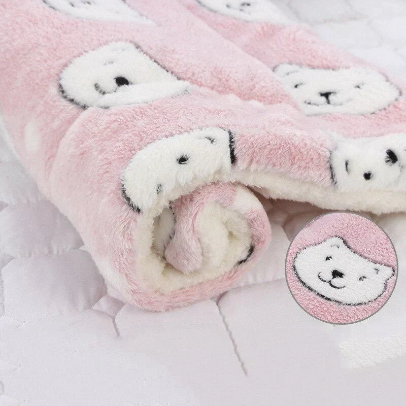 Soft Machine Washable Pet Throw Blanket