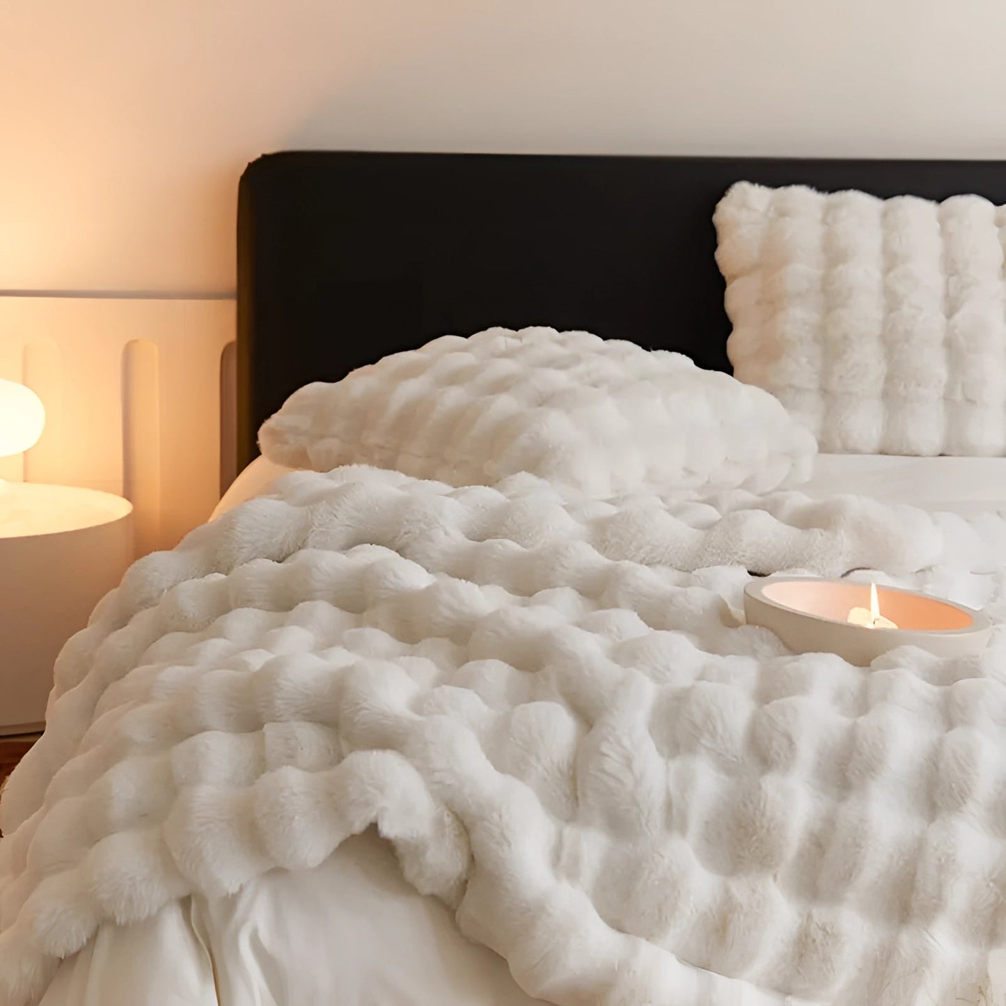 Plush Faux Fur Thick Knit Blanket Throw
