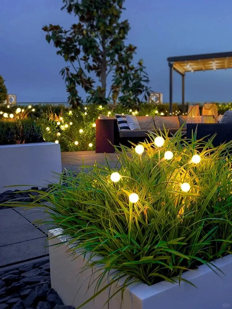 Outdoor Solar LED Garden Lamp - 3 Head Lantern